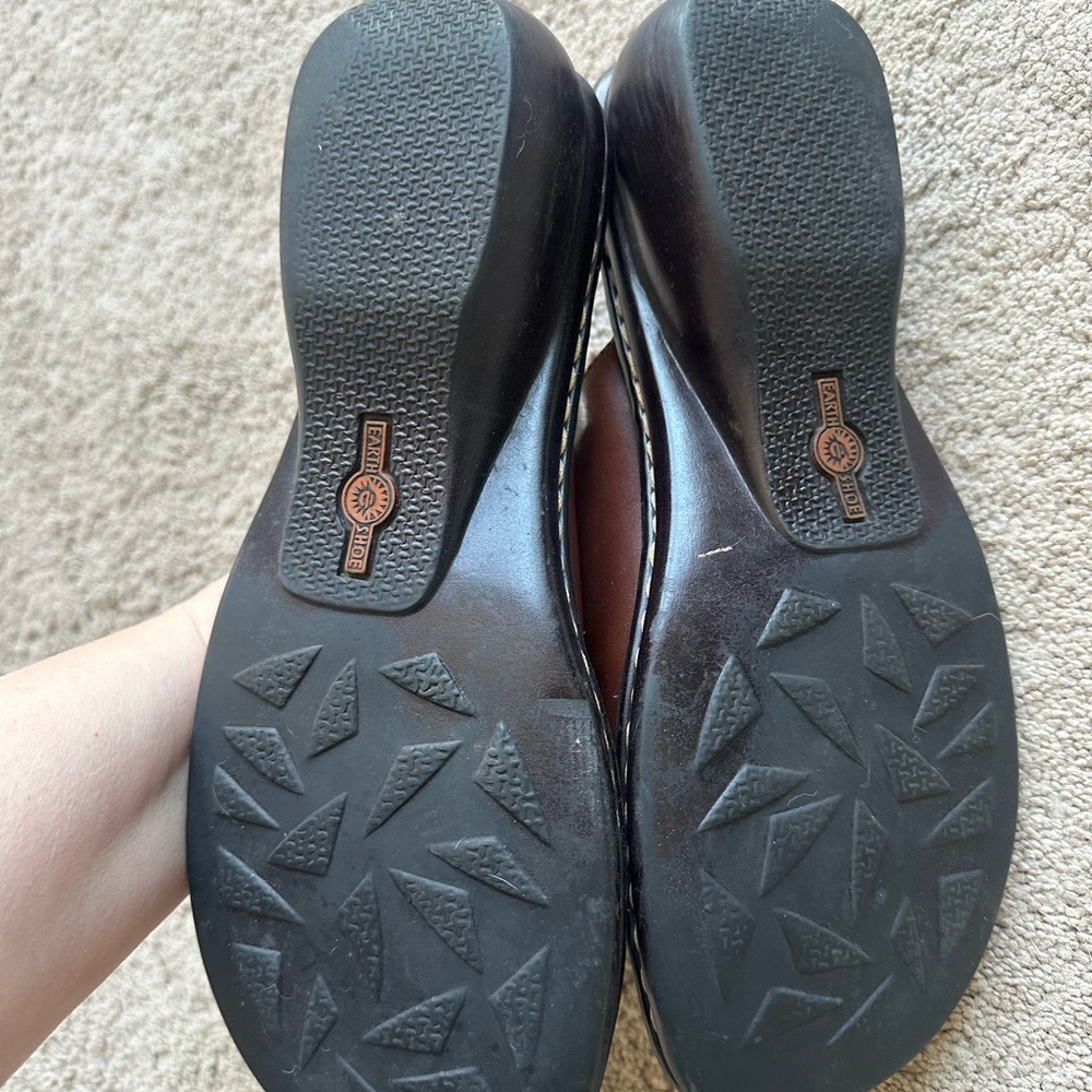 Women’s Earth Shoe brown sandals 8.5 - Picture 3 of 4